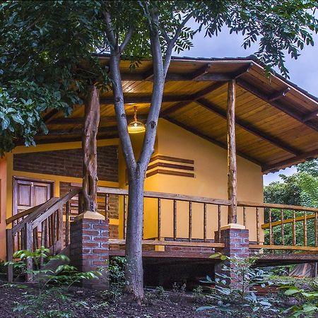 Hotel Congos Merida Bagian luar foto