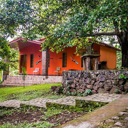Hotel Congos Merida Bagian luar foto