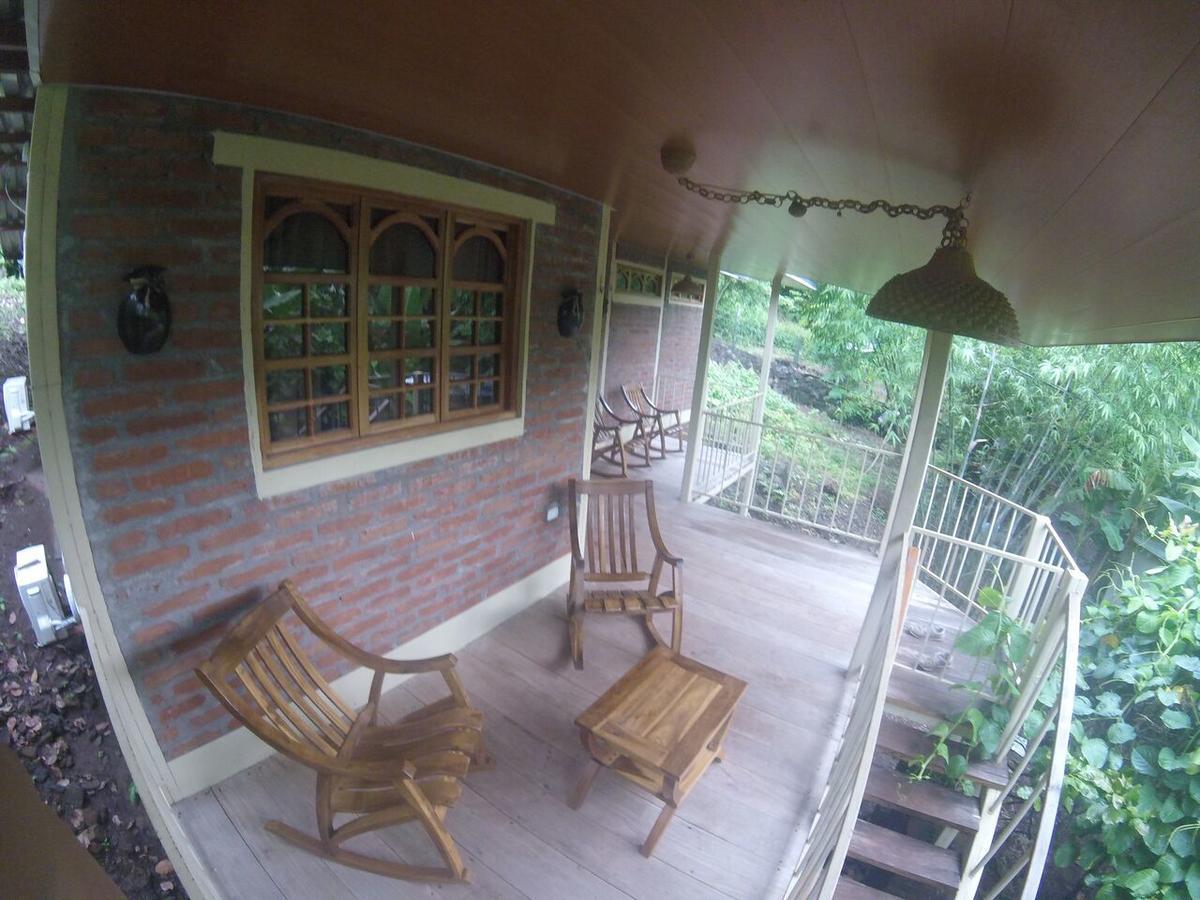 Hotel Congos Merida Bagian luar foto