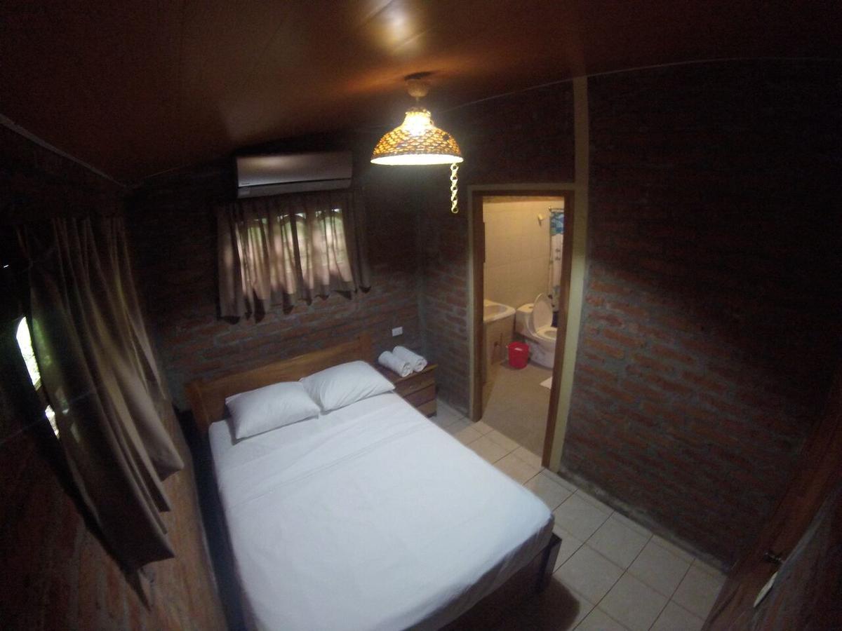Hotel Congos Merida Bagian luar foto